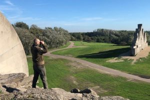 IJmuiden is dé havenstad om te wonen, werken en recreëren: mede door de gunstige ligging aan zee, Nationaal Park en haven en vlakbij Amsterdam, Haarlem en Schiphol. Visserij, offshore en een sterke maakindustrie kenmerken IJmuiden.